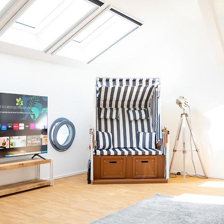 Ko-Living - Captain'S Suite - Altstadt - Mit Kueche, Smart Tv & Balkon - 6P Halle  Bagian luar foto