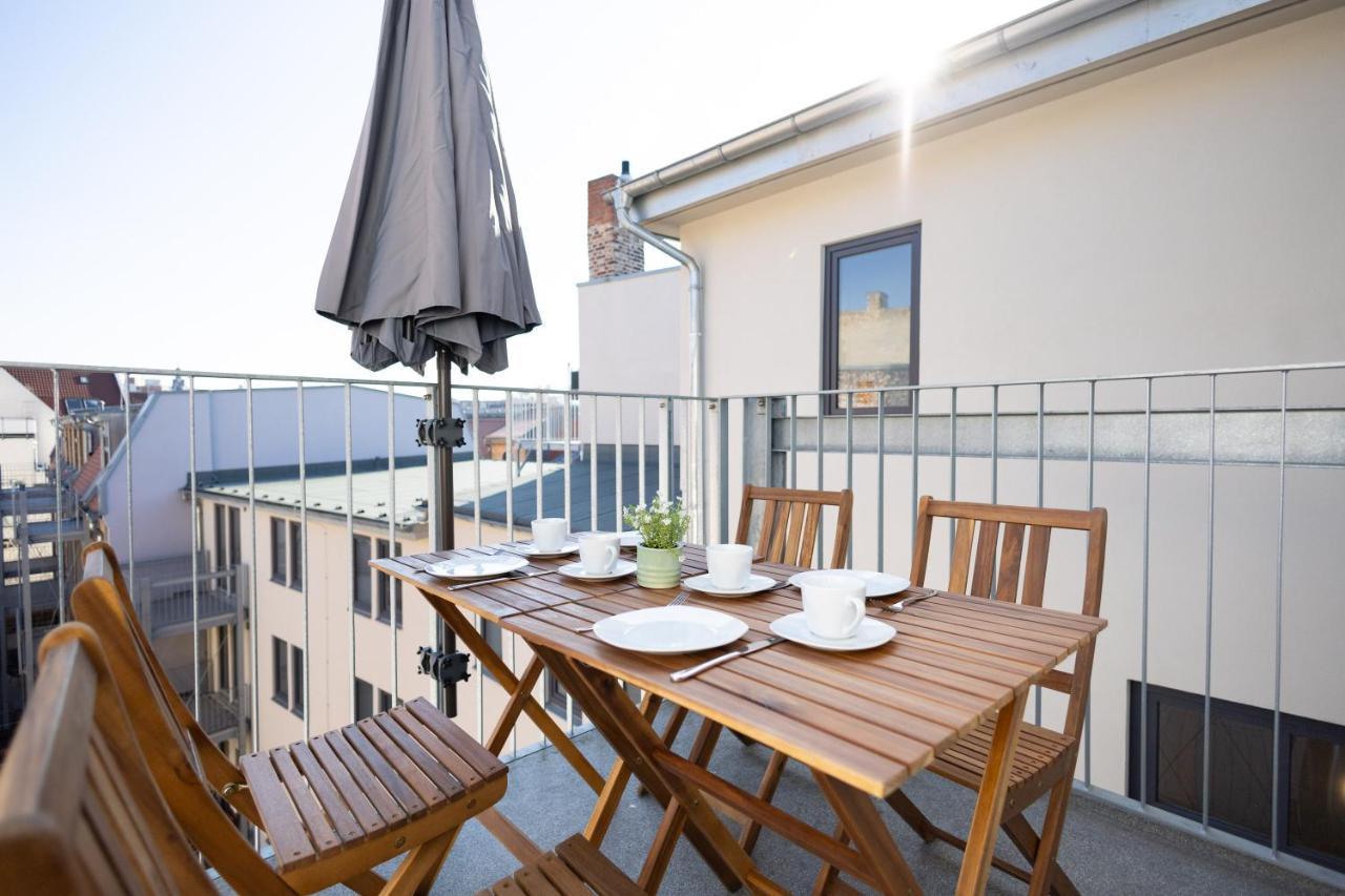 Ko-Living - Captain'S Suite - Altstadt - Mit Kueche, Smart Tv & Balkon - 6P Halle  Bagian luar foto